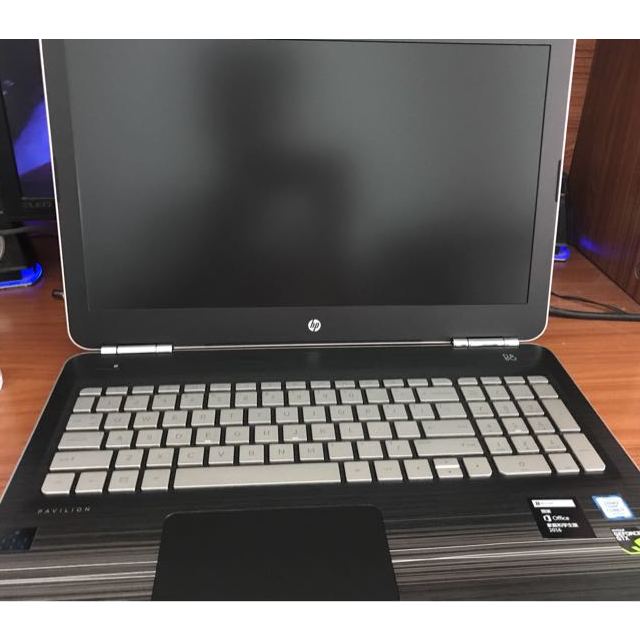 惠普hp光影精灵Ⅱ代pro156英寸游戏笔记本i77700hq8g1t2g独显银