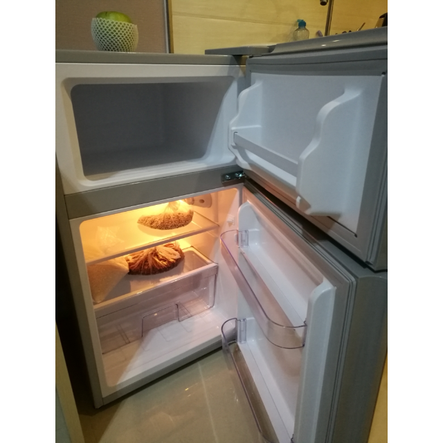 万宝(wanbao)bcd-101dci 101 升双门小冰箱 直冷迷你冰箱 冷藏冷冻