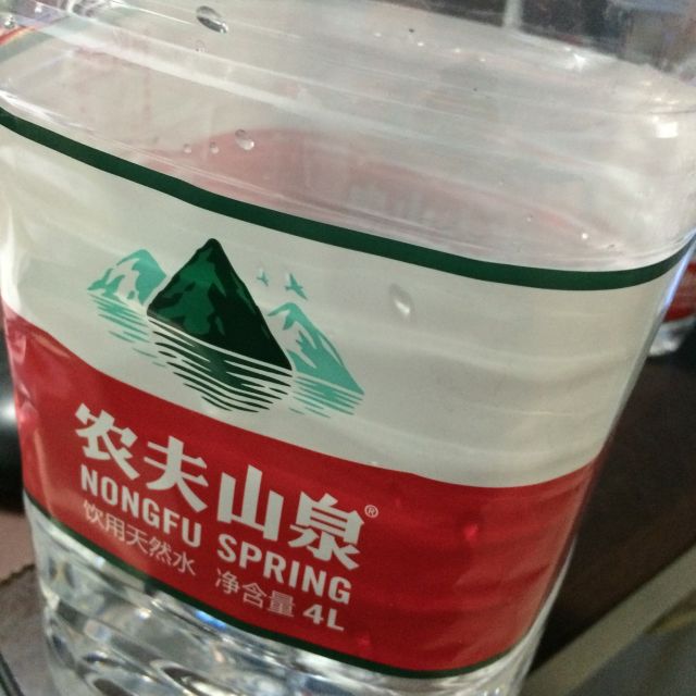 農夫山泉天然飲用水4l6整箱家庭用水桶裝