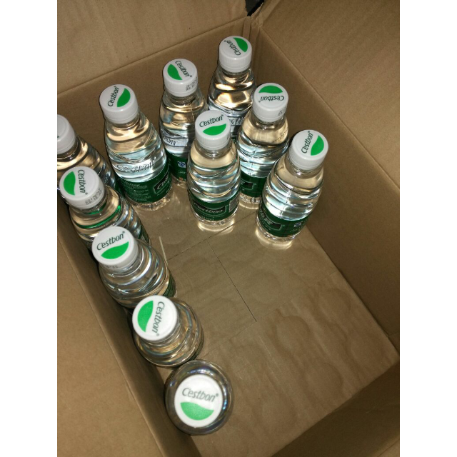 > 怡宝 纯净水 350ml*24 箱装商品评价 > 已经喝了一半了,很不.