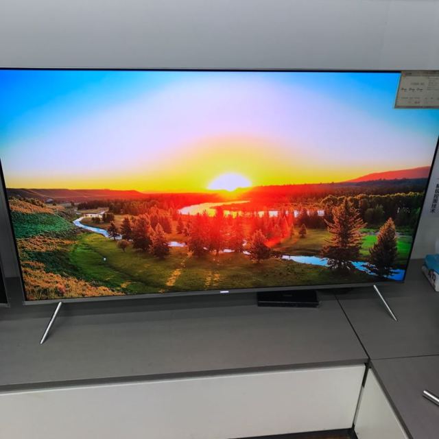 > 三星(samsung) ua55ju50swjxxz 55英寸 4k超高清 网络智能 led液晶