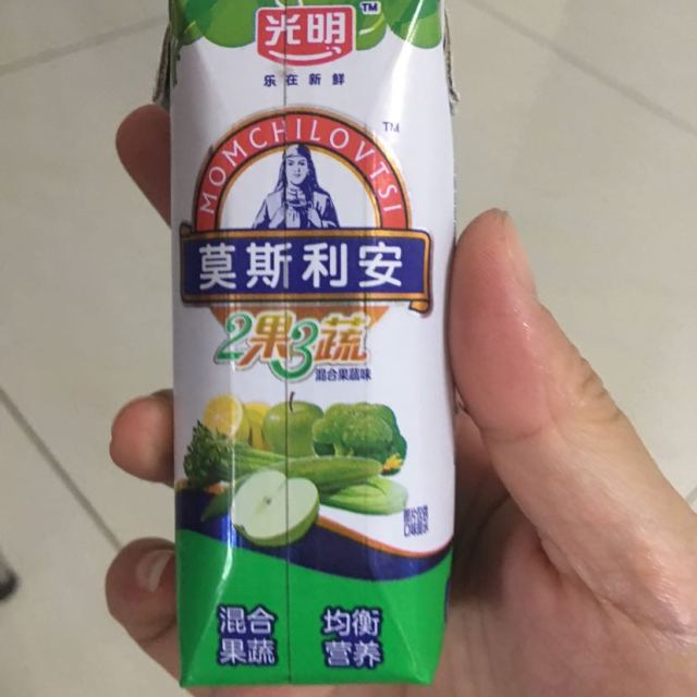 光明 莫斯利安酸牛奶混合果蔬綠色款135g*18盒裝酸奶