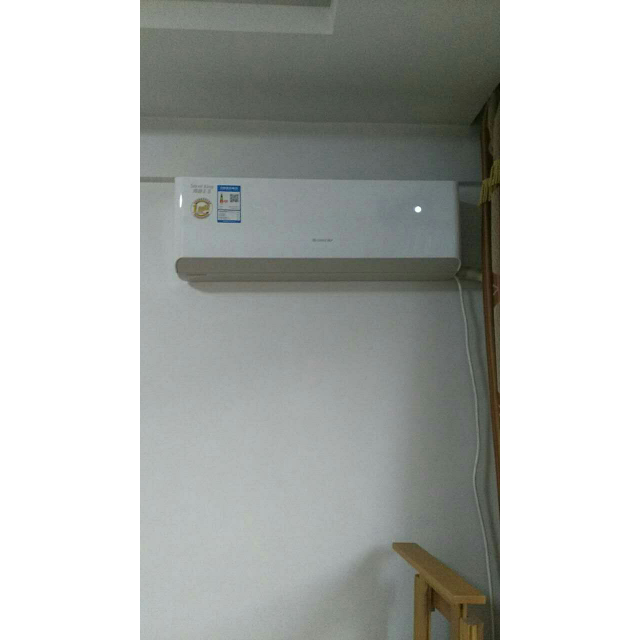 > 格力空调kfr-23gw/(23559)aa-3[俊越]商品评价 > 送货快安装的仔细