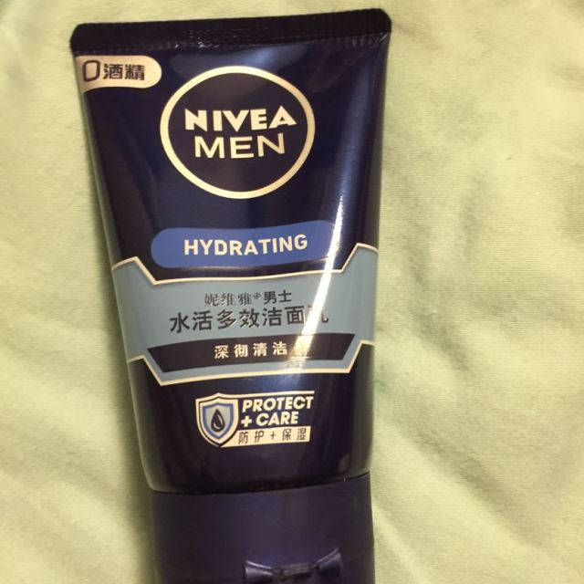 妮維雅(nivea)男士水活多效潔面乳100g(新老包裝 隨機發放)洗面奶