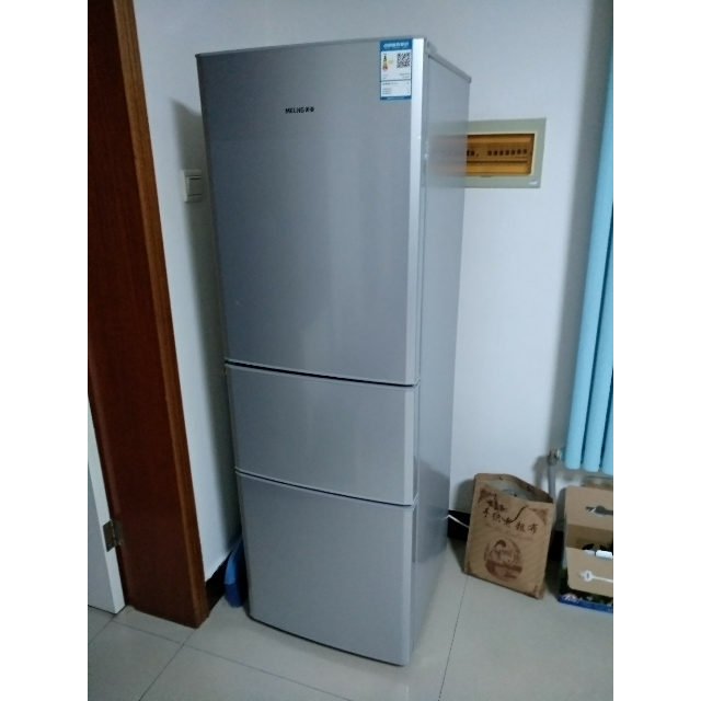 美菱(meling)bcd-206l3ct 三门租房宿舍迷你小型静音家用直冷冰箱电