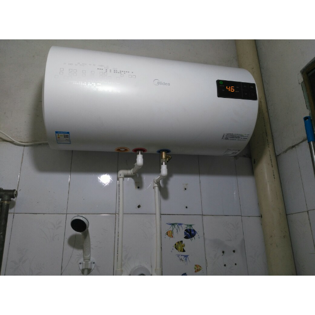 > 美的(midea)60升微电脑式电热水器f60-21ba5(his) 质保8年商品评价