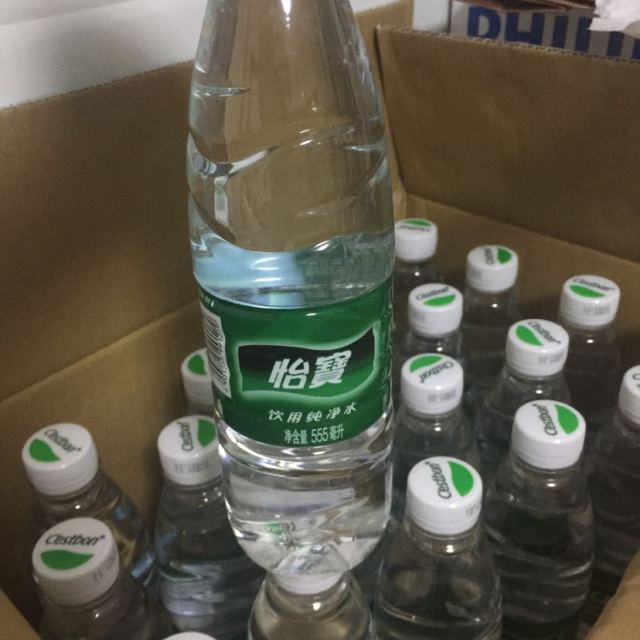 > 怡宝 纯净水 555ml*24 箱装商品评价 > 这水质量可靠,一直买.