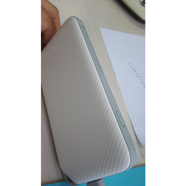 华为(huawei)荣耀移动电源10000mah充电宝typec 与micro usb双输入快