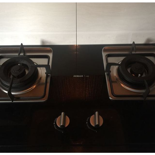 老板(robam)燃气灶jzt-33b7(天然气)4kw大火力黑晶防爆钢化玻璃面板台