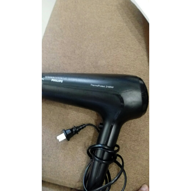 飞利浦(philips) 吹风机 hp8230 家用电吹风 大功率冷热风 恒温护发六