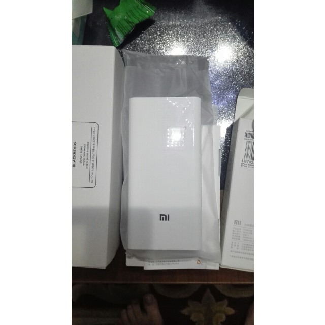 小米移动电源220000mah白色充电宝手机平板通用大容量环保材质