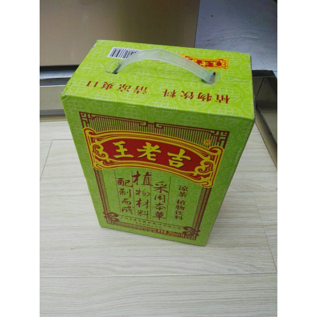 王老吉凉茶植物饮料盒装250ml16箱