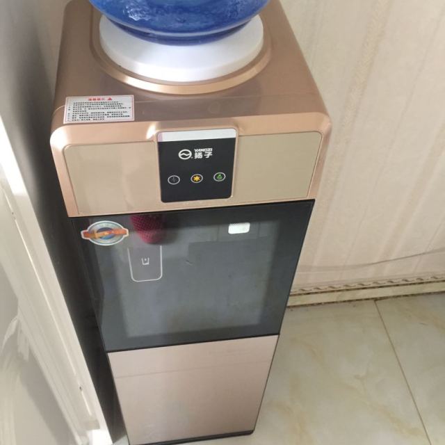 饮水机立式家用 双门饮水器 开水机 温热型商品评价 > 热水器买了一段