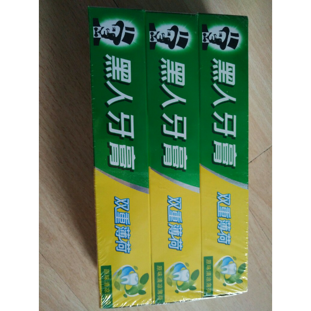 > 黑人(darlie)双重薄荷牙膏225g*3商品评价 > 已经是第二次买这个黑.