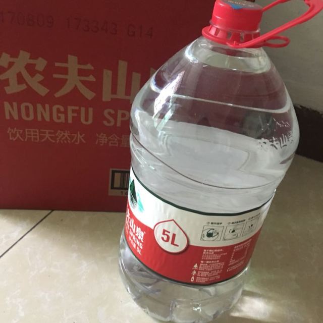 農夫山泉天然飲用水5l4整箱裝