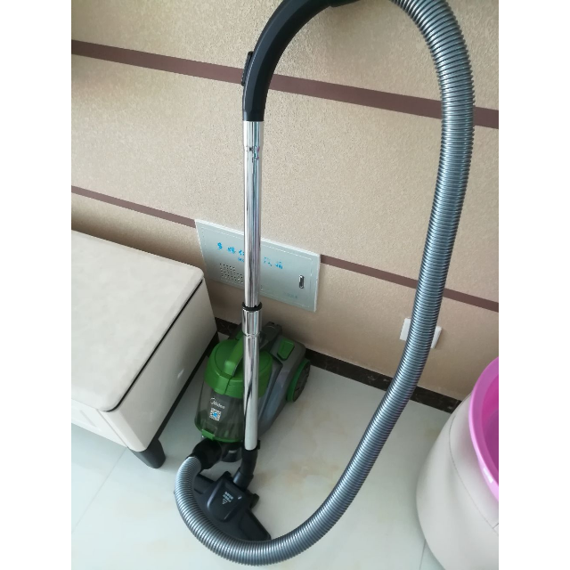 > 美的(midea) 吸尘器 c3-l148b 绿色 卧式 干式 尘杯商品评价 > 包装