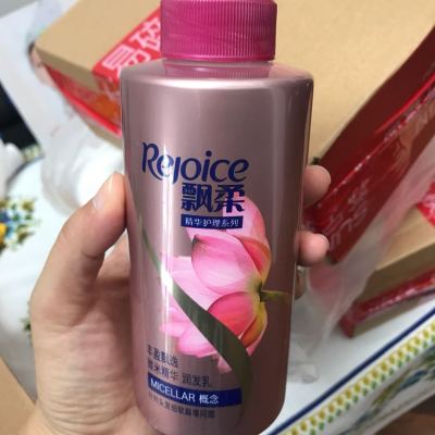 飘柔丰盈飘逸微米精华润发乳 300ml