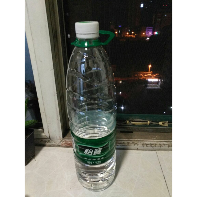 > 怡寶純淨水 1555ml*12 整箱裝 怡寶飲用水商品評價 > 質優價廉,非常