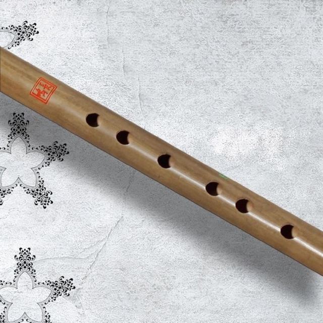 > 长鸣常敦明苦竹 白竹笛子本色长笛4尾音孔 f调商品评价 > 声音很