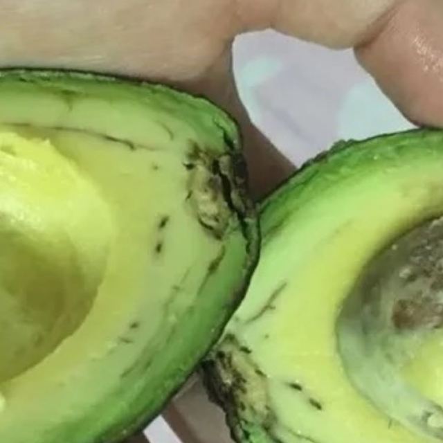 > 【苏宁生鲜】 墨西哥牛油果4个130-160g/个新鲜水果商品评价 > 有一