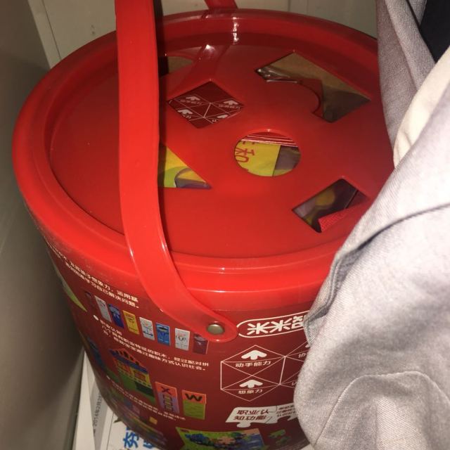 木制实木质宝宝大块智力早教益智儿童玩具桶装商品评价 > 东西很好,很