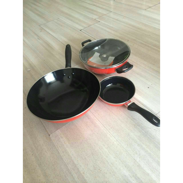 苏泊尔(supor)炒锅三件套搪瓷无烟明火专用套装锅炒锅30cm汤锅26cm