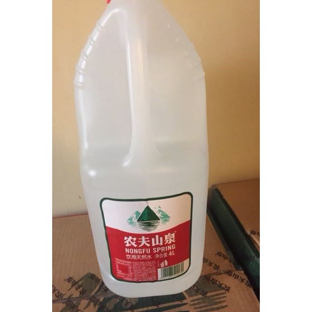 農夫山泉天然水4l4瓶整箱家庭用水