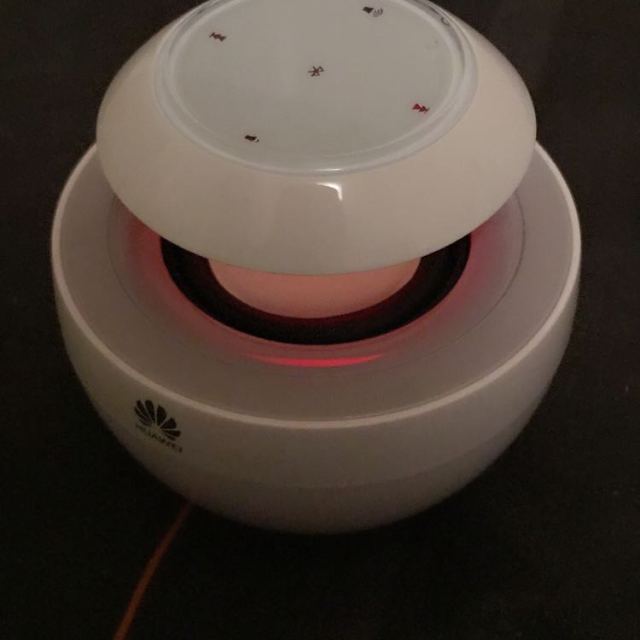 荣耀honor小天鹅蓝牙音箱am08原装无线蓝牙迷你便携小音响低音炮白色