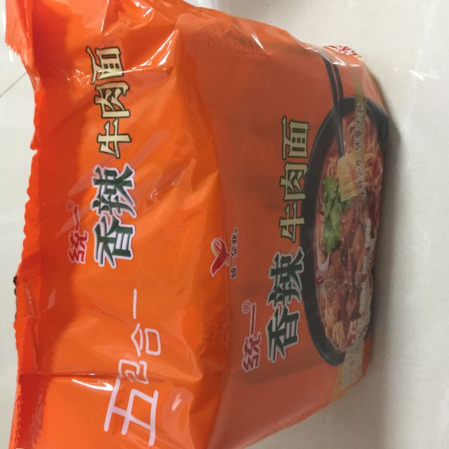 统一香辣牛肉面袋装图片