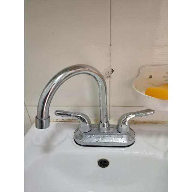 > jomoo九牧 双把双孔台上面盆龙头 台盆洗脸盆冷热水龙头2203-250