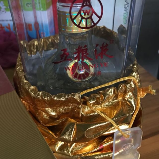 > 五粮液 45度 浓香型白酒 500ml 单瓶装商品评价 > 价廉物美,喜欢