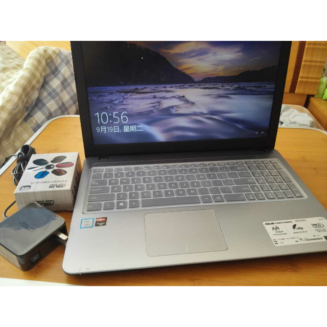 asus华硕顽石x500ub8250八代英特尔酷睿4核i58250u4g1t128g固态硬盘mx