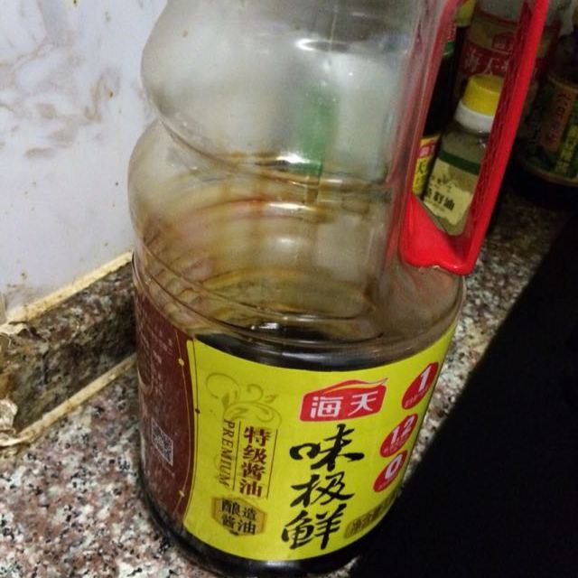 海天味極鮮醬油19l天然鮮炒菜涼拌釀造醬油特級生抽