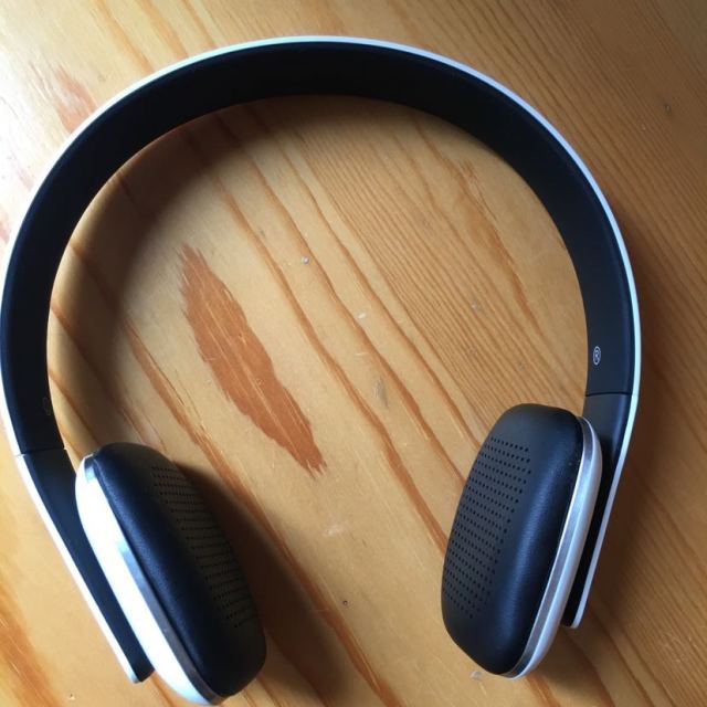 奥科斯(august)ep636w头戴式 贴耳立体声音乐无线蓝牙耳机 免提通话