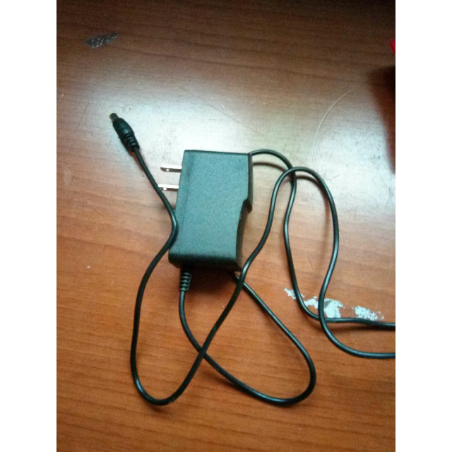 儿童电动车充电器 儿童玩具童车充电器 6v 12v 充电器 6v500ah 充电器