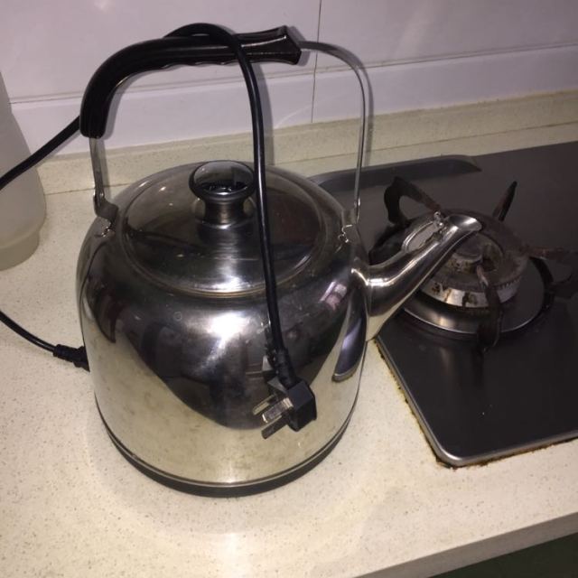 茶壺燒水壺6l容量國產溫控器底盤加熱電水壺挺好用的這下燒水再也