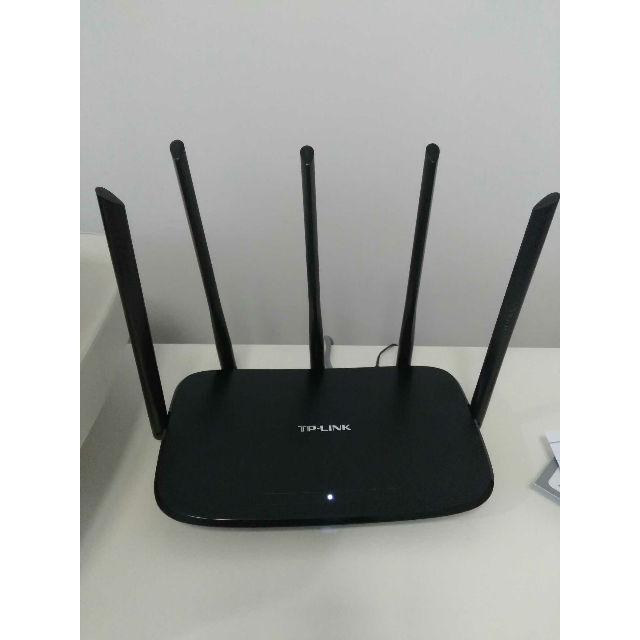 wifi家用穿墙高速1300mbps大功率 智能 tl-wdr6500路由器还是好看的