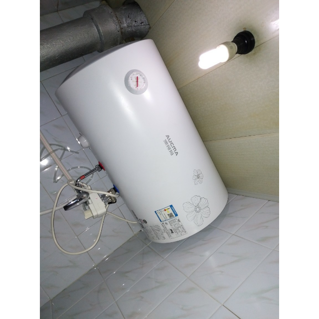 澳柯瑪aucma電熱水器60升fcd60b802d2100w速熱預約遙控剩餘水量顯示