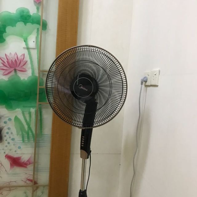 > 美的(midea)电风扇 落地 fs40-13gr 落地扇 静音定时商品评价 > 一