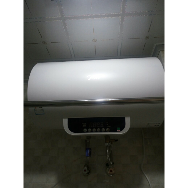 美的家用电热水器f5021wb1e遥控2100w速热e增容一级能效无线遥控