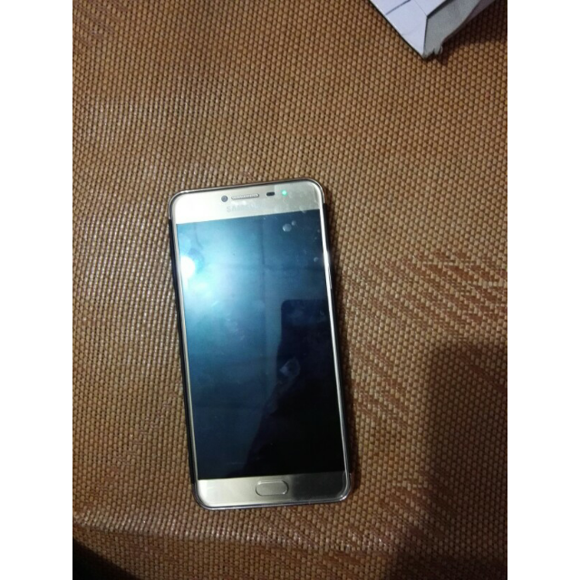 > 三星galaxy c7(c7000)4 64g版 枫叶金 全网通4g手机商品评价 > 用了