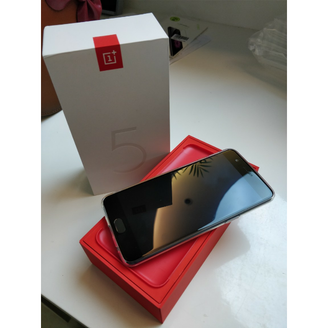 一加手机5a50008gb128gb月岩灰双卡双待全网通移动联通电信4g手机