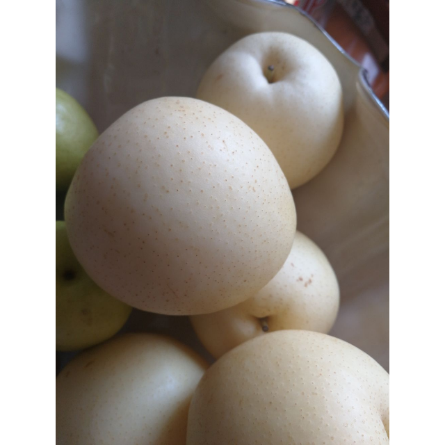 苏宁生鲜河北皇冠梨8个约200g个