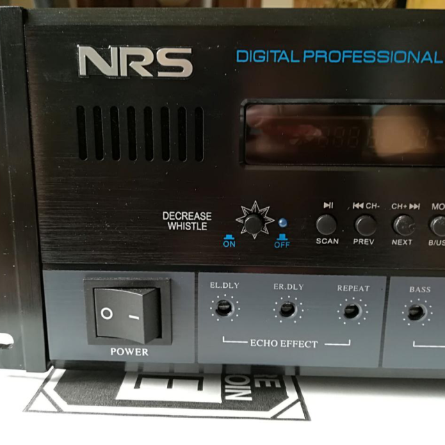 nrs出口型号大功率蓝牙功放机家庭ktv音响kb8000u家庭影院舞台卡拉ok