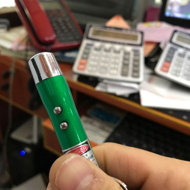 古德gd125迷你便携式小型智能验钞机验钞灯紫外线荧光验钞笔荧光剂