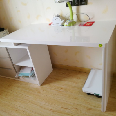 全友家居 书房家具白色可伸缩书桌 卧室电脑桌台式写字台120321 书桌