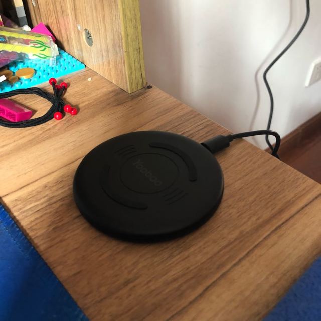 yoobao羽博iphonex无线充电器苹果iphone8通用安卓三星s8手机s7