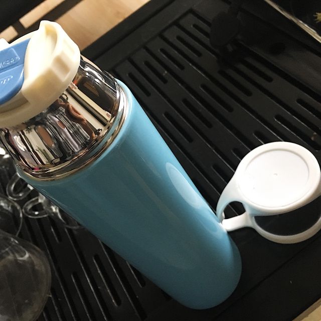 > 博若莱真空不锈钢保温杯男女便携水杯子车载水晶杯500ml 蓝色商品