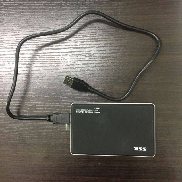 > 飚王(ssk) he-v300 2.5寸移动硬盘盒 usb3.