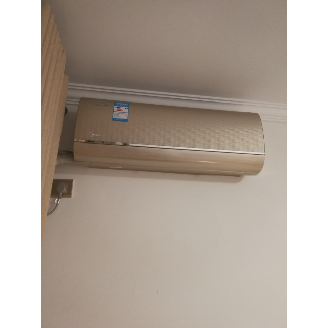 midea美的空调大1匹 全直流变频 家用壁挂机冷暖空调 1级制冷王kfr